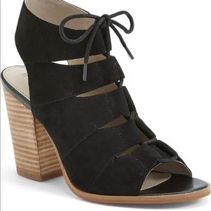 Hinge Drea Sandals